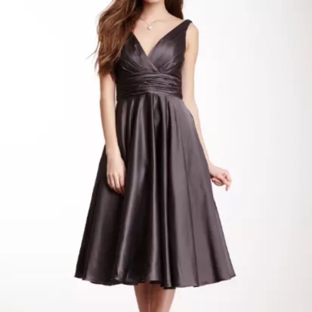 Monique Lhuillier Size 14 Bridesmaid w/ pockets